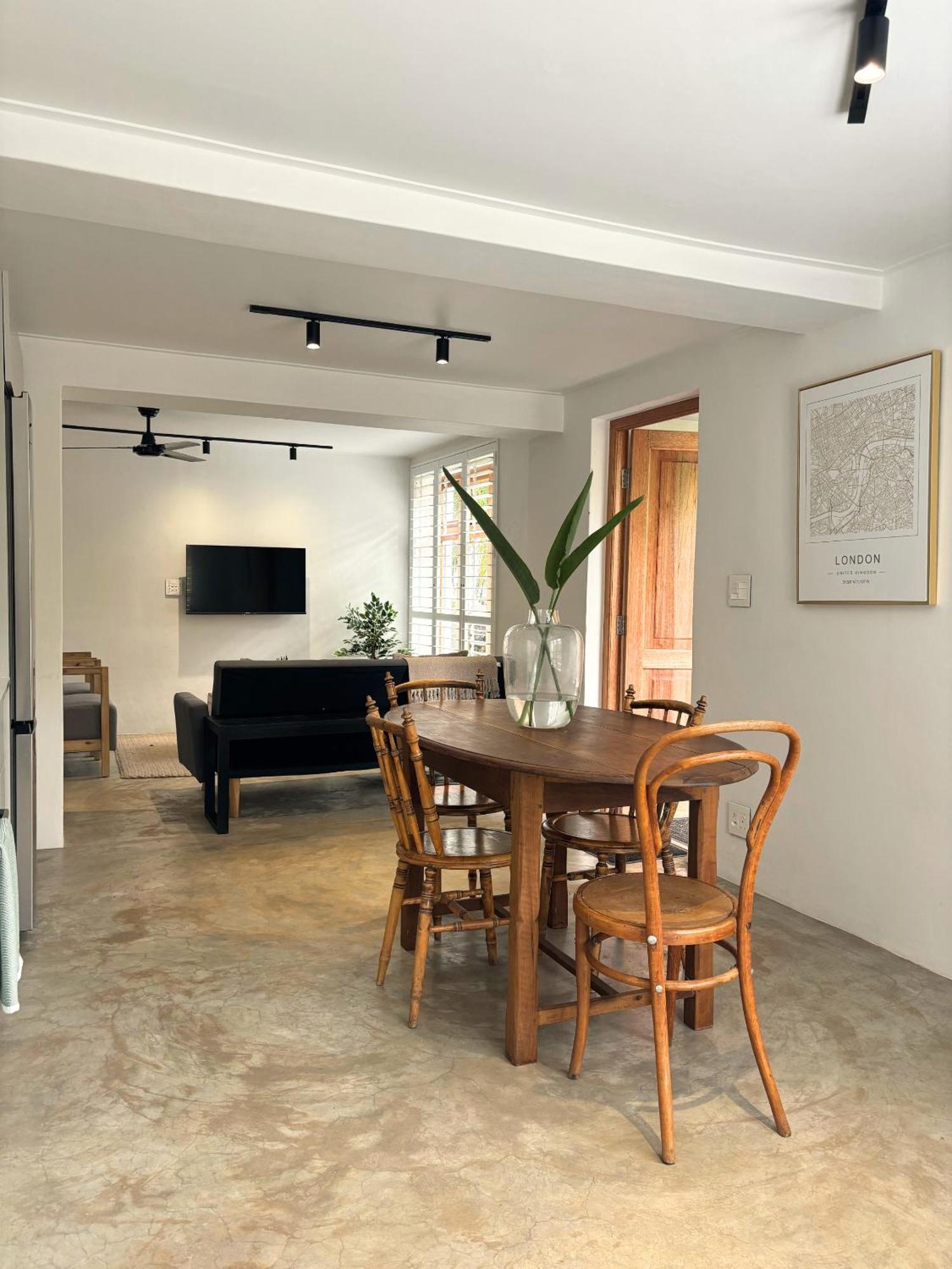 The Grand Apartment *